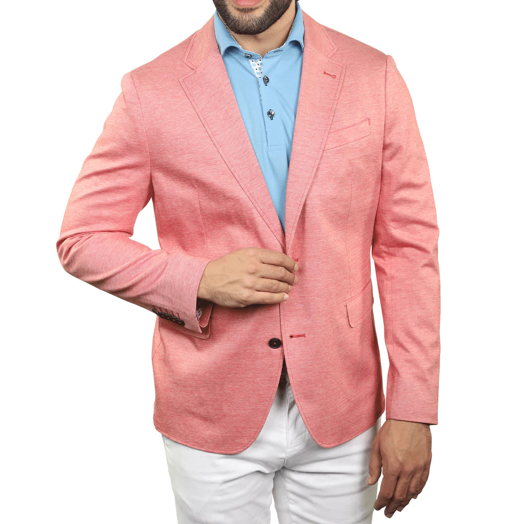 This jacket is the quintessential crossover piece between casual and business casual. Our Jackson sport coat is fully deconstructed (i.e. no shoulder padding, fully unlined), giving you endless possibilities for dressing it up, or down.