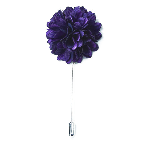 This purple lapel pin is a fun way to accessorize a suit or a sport jacket, and what better way to show your fun side than with a floral pin! Adding a small splash of colour to highlight parts of the suit, jacket, shirt and/or tie makes for an easy and classy way to stand out. This lapel pin comes in a gift box.