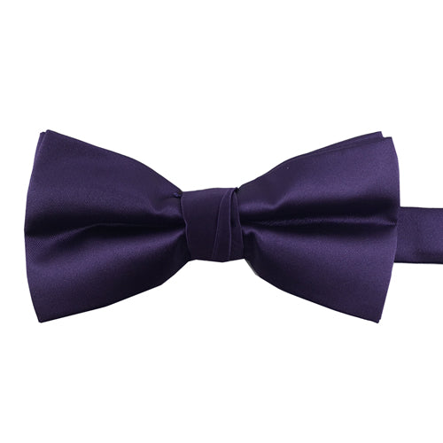 A purple bow-tie from Knotz, great with wedding suits and tuxedos.