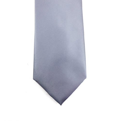 Solid silver microfiber Knotz tie, best paired with a charcoal suit and a crisp white dress shirt. Great for any businesswear and wedding suits.